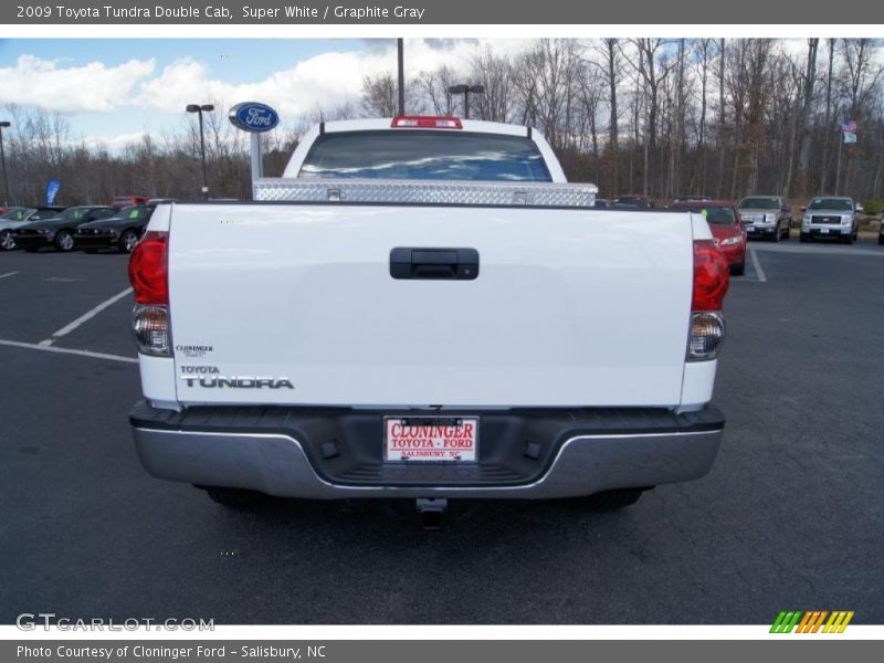 Super White / Graphite Gray 2009 Toyota Tundra Double Cab