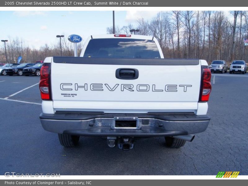 Summit White / Dark Charcoal 2005 Chevrolet Silverado 2500HD LT Crew Cab