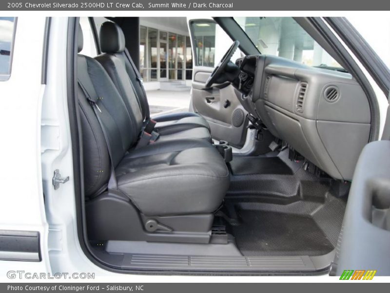 Summit White / Dark Charcoal 2005 Chevrolet Silverado 2500HD LT Crew Cab