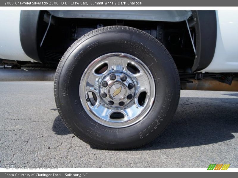 Summit White / Dark Charcoal 2005 Chevrolet Silverado 2500HD LT Crew Cab