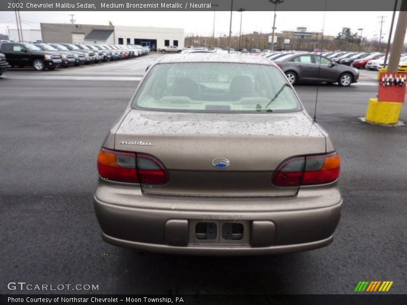 Medium Bronzemist Metallic / Neutral 2002 Chevrolet Malibu Sedan