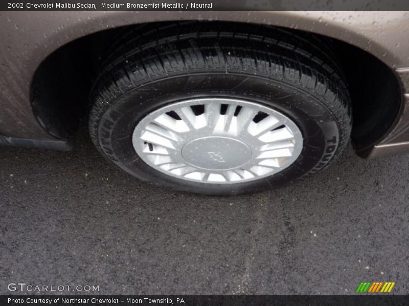 Medium Bronzemist Metallic / Neutral 2002 Chevrolet Malibu Sedan