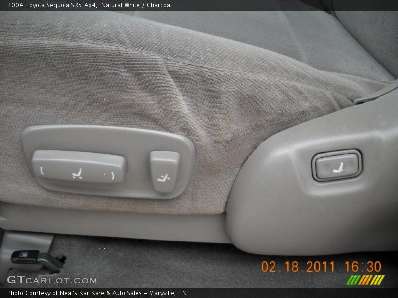 Natural White / Charcoal 2004 Toyota Sequoia SR5 4x4