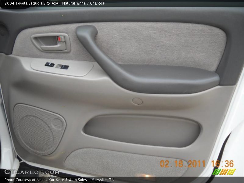 Natural White / Charcoal 2004 Toyota Sequoia SR5 4x4