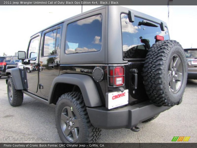 Black / Black 2011 Jeep Wrangler Unlimited Call of Duty: Black Ops Edition 4x4