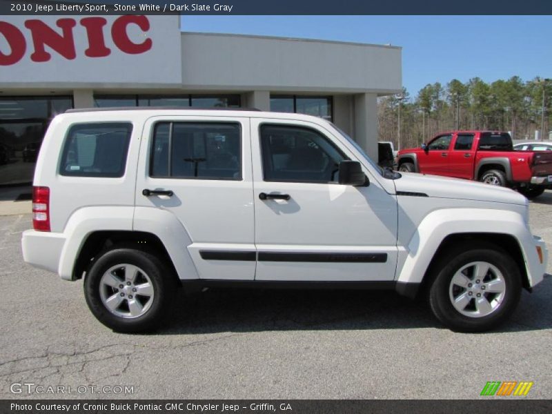 Stone White / Dark Slate Gray 2010 Jeep Liberty Sport