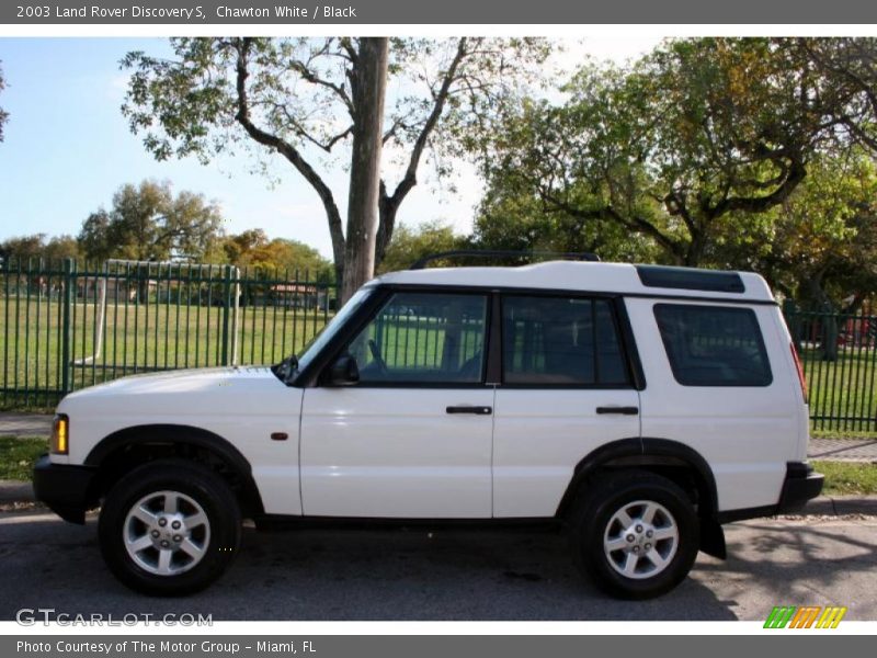  2003 Discovery S Chawton White
