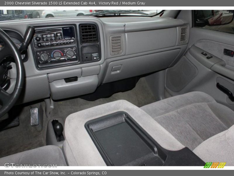 Victory Red / Medium Gray 2000 Chevrolet Silverado 1500 LS Extended Cab 4x4