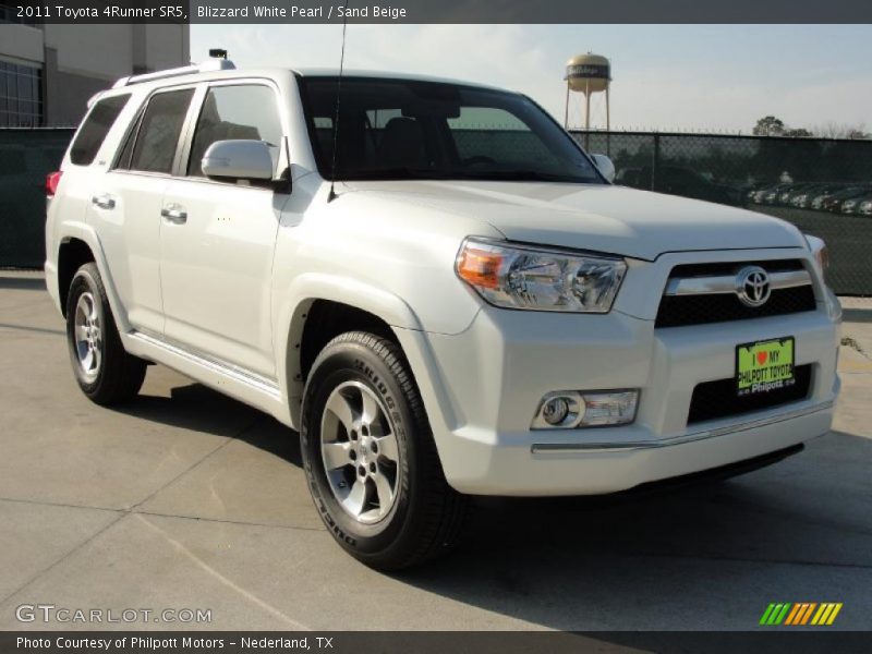 Blizzard White Pearl / Sand Beige 2011 Toyota 4Runner SR5