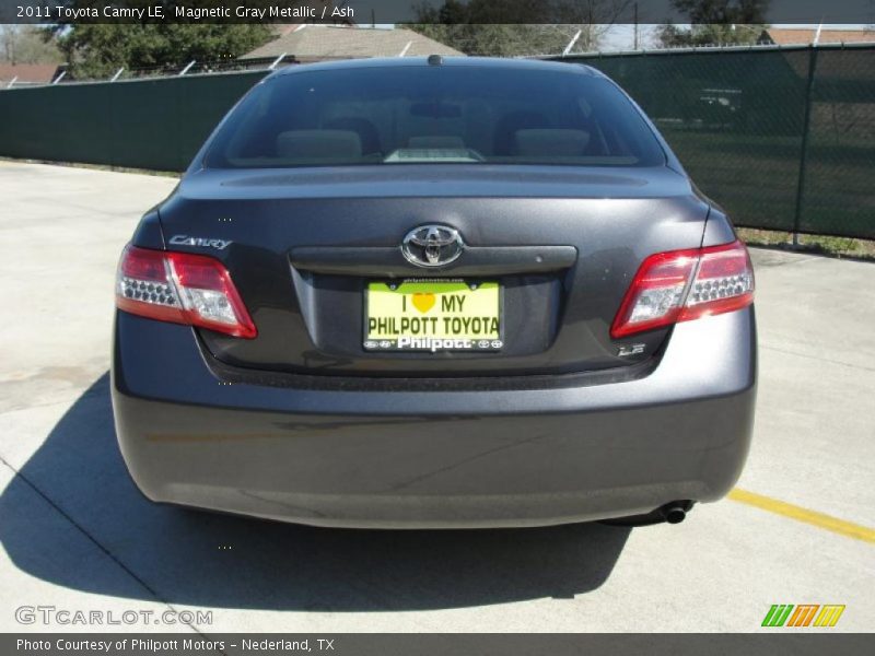 Magnetic Gray Metallic / Ash 2011 Toyota Camry LE