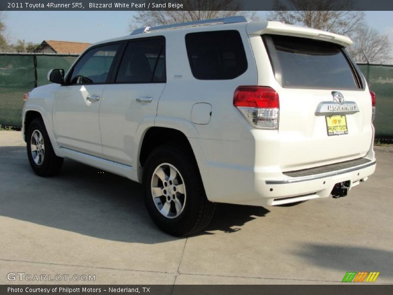 Blizzard White Pearl / Sand Beige 2011 Toyota 4Runner SR5