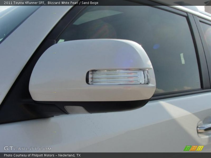 Blizzard White Pearl / Sand Beige 2011 Toyota 4Runner SR5