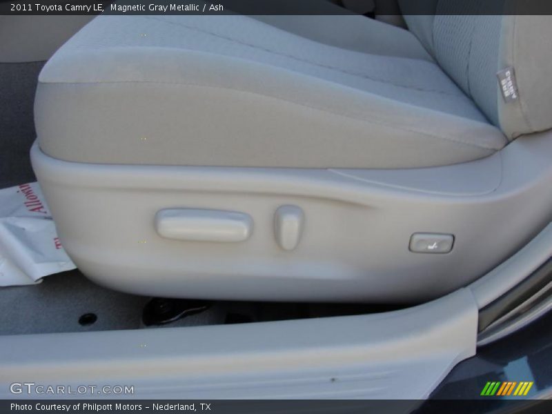 Magnetic Gray Metallic / Ash 2011 Toyota Camry LE