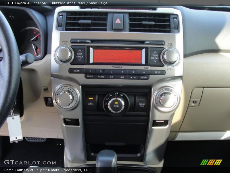 Blizzard White Pearl / Sand Beige 2011 Toyota 4Runner SR5