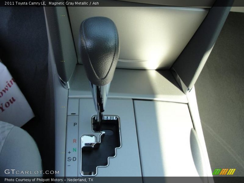Magnetic Gray Metallic / Ash 2011 Toyota Camry LE