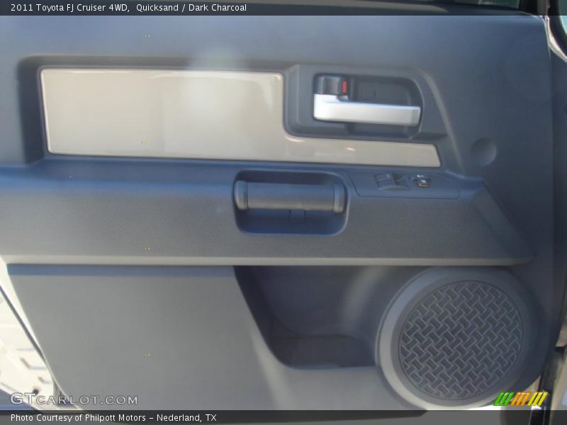 Quicksand / Dark Charcoal 2011 Toyota FJ Cruiser 4WD