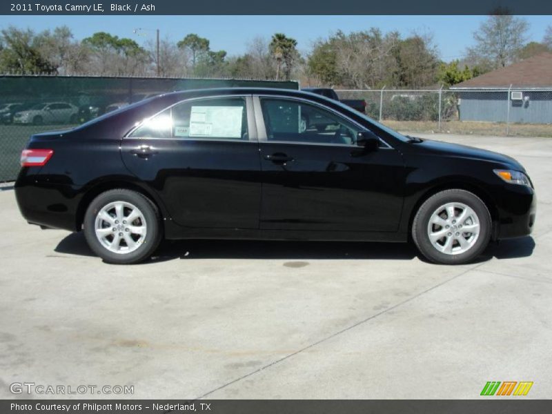 Black / Ash 2011 Toyota Camry LE