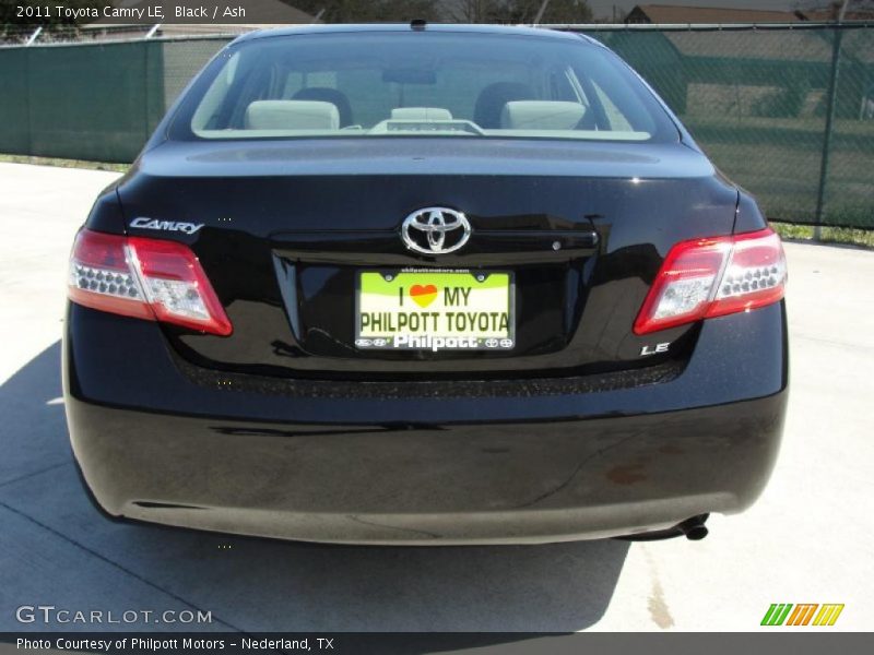 Black / Ash 2011 Toyota Camry LE