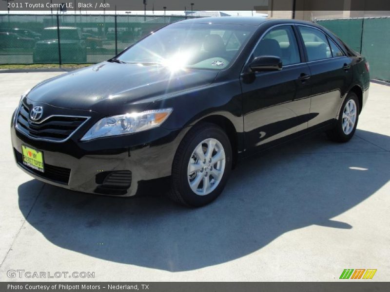 Black / Ash 2011 Toyota Camry LE