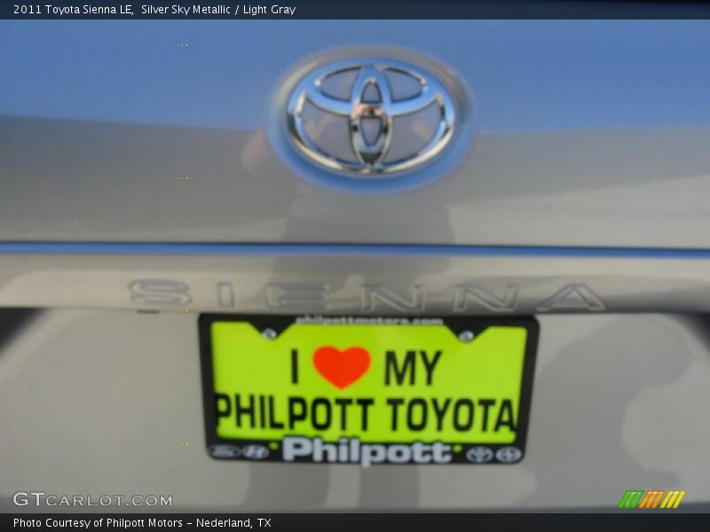 Silver Sky Metallic / Light Gray 2011 Toyota Sienna LE