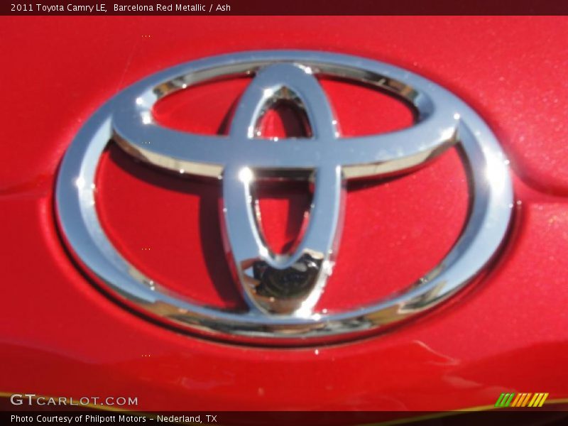 Barcelona Red Metallic / Ash 2011 Toyota Camry LE