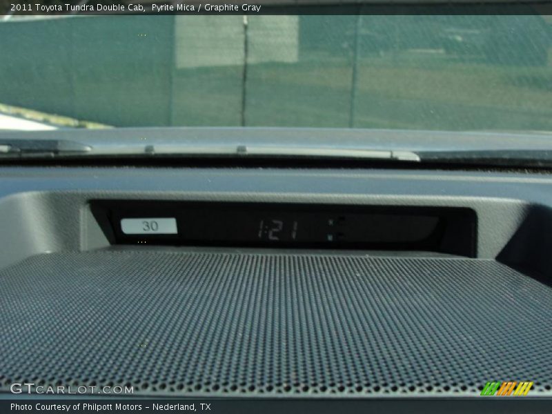 Pyrite Mica / Graphite Gray 2011 Toyota Tundra Double Cab