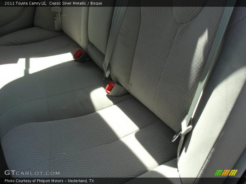 Classic Silver Metallic / Bisque 2011 Toyota Camry LE