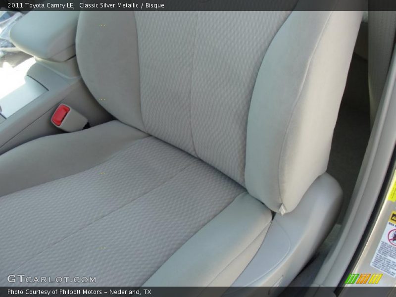 Classic Silver Metallic / Bisque 2011 Toyota Camry LE