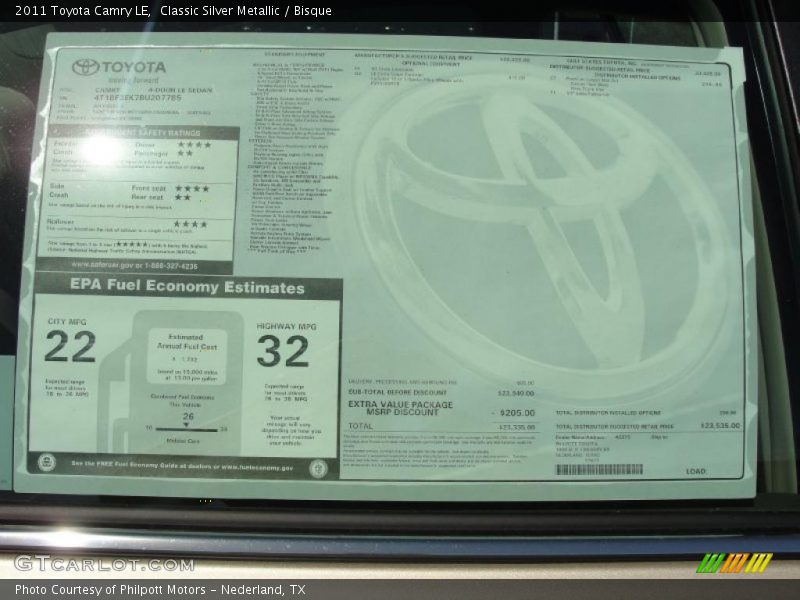 Classic Silver Metallic / Bisque 2011 Toyota Camry LE