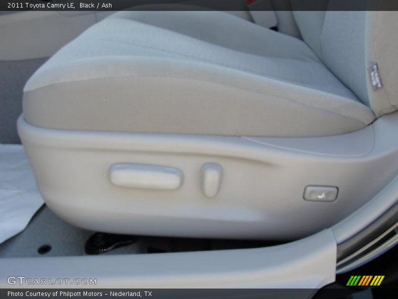 Black / Ash 2011 Toyota Camry LE