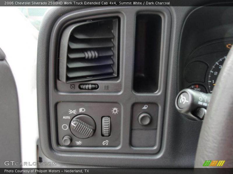 Summit White / Dark Charcoal 2006 Chevrolet Silverado 2500HD Work Truck Extended Cab 4x4