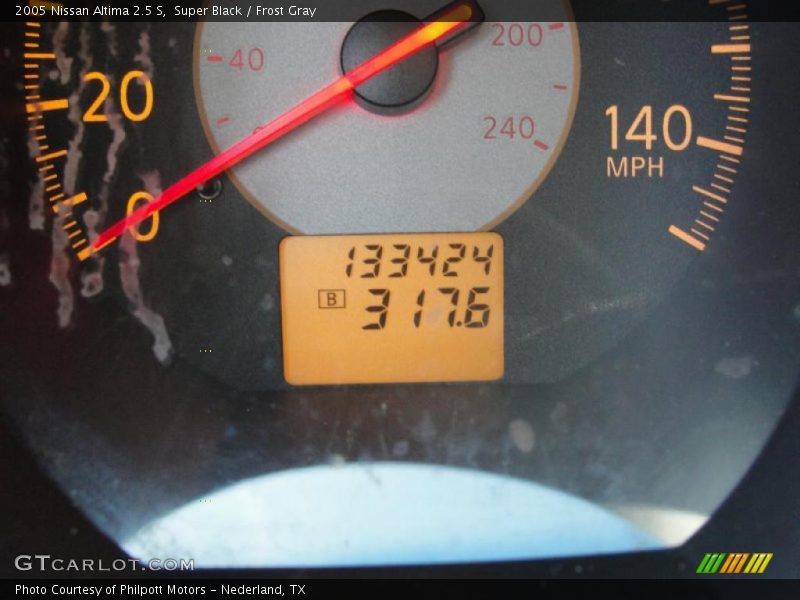 Super Black / Frost Gray 2005 Nissan Altima 2.5 S