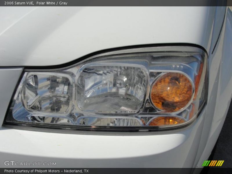 Polar White / Gray 2006 Saturn VUE