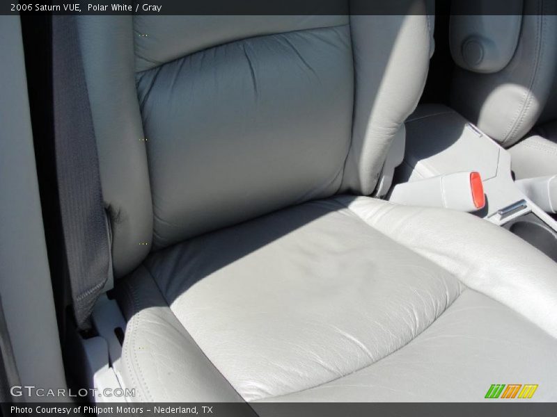 Polar White / Gray 2006 Saturn VUE