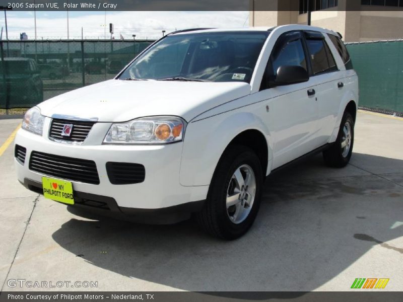 Polar White / Gray 2006 Saturn VUE