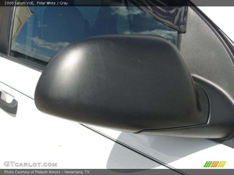 Polar White / Gray 2006 Saturn VUE