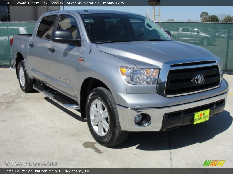 Silver Sky Metallic / Graphite Gray 2010 Toyota Tundra SR5 CrewMax