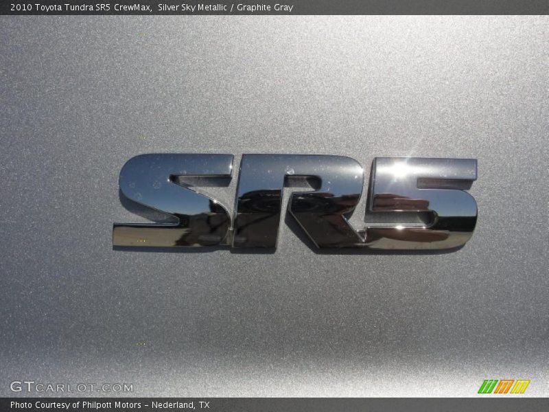 Silver Sky Metallic / Graphite Gray 2010 Toyota Tundra SR5 CrewMax