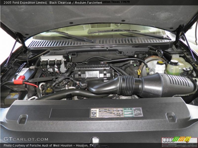 Black Clearcoat / Medium Parchment 2005 Ford Expedition Limited