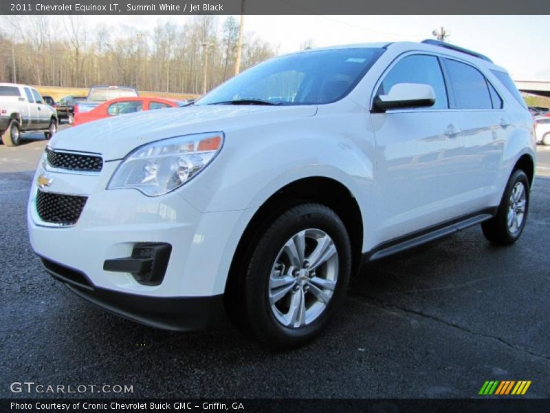 Summit White / Jet Black 2011 Chevrolet Equinox LT