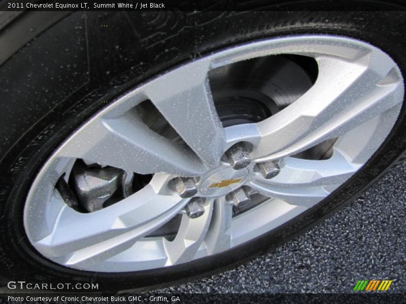 Summit White / Jet Black 2011 Chevrolet Equinox LT