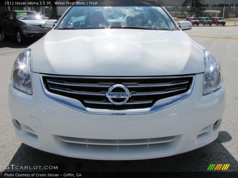 Winter Frost White / Frost 2011 Nissan Altima 3.5 SR