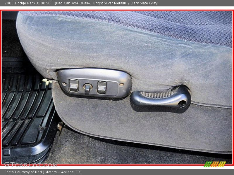 Bright Silver Metallic / Dark Slate Gray 2005 Dodge Ram 3500 SLT Quad Cab 4x4 Dually