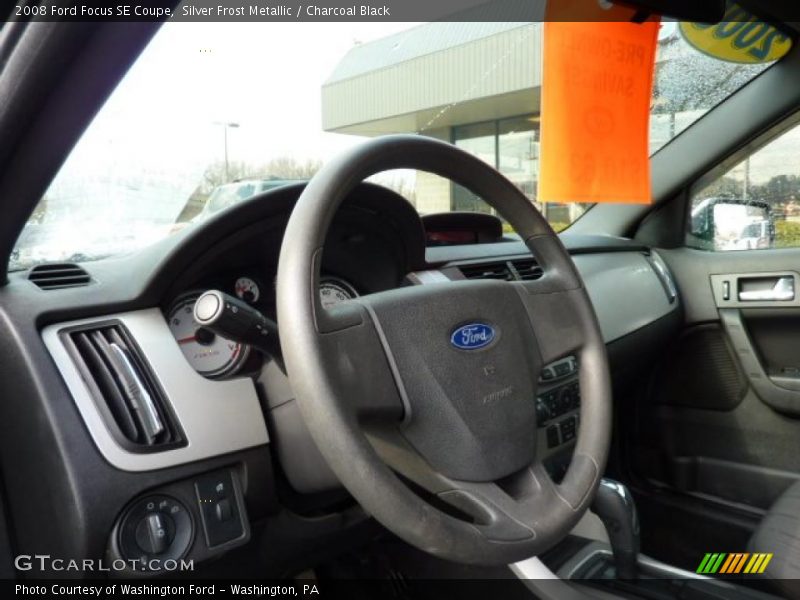 Silver Frost Metallic / Charcoal Black 2008 Ford Focus SE Coupe
