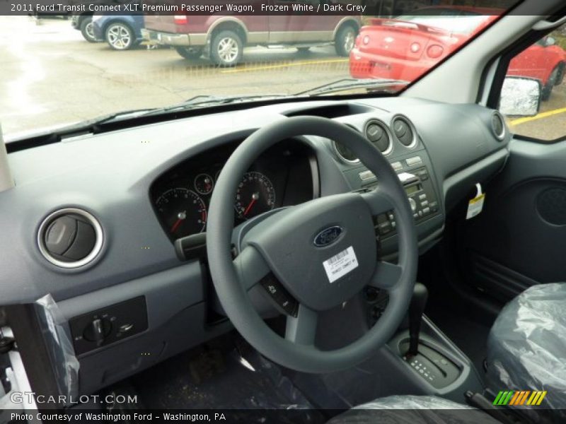 Dashboard of 2011 Transit Connect XLT Premium Passenger Wagon