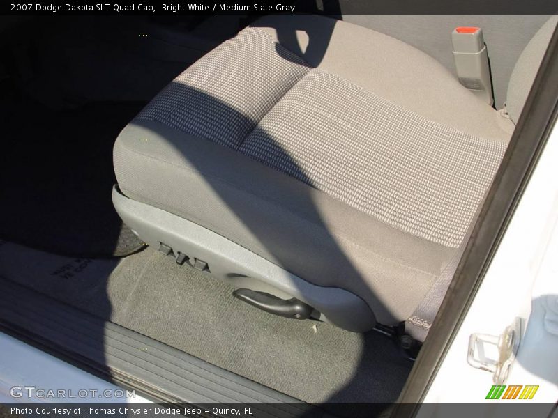 Bright White / Medium Slate Gray 2007 Dodge Dakota SLT Quad Cab