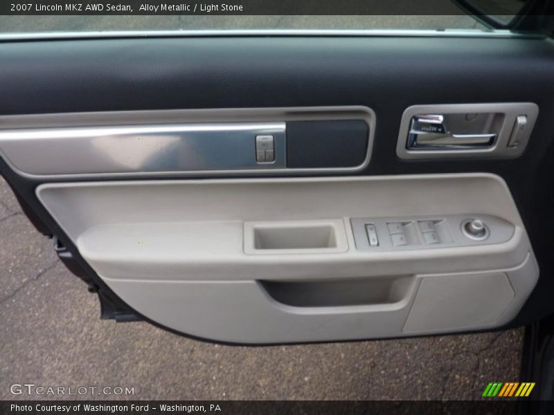 Door Panel of 2007 MKZ AWD Sedan
