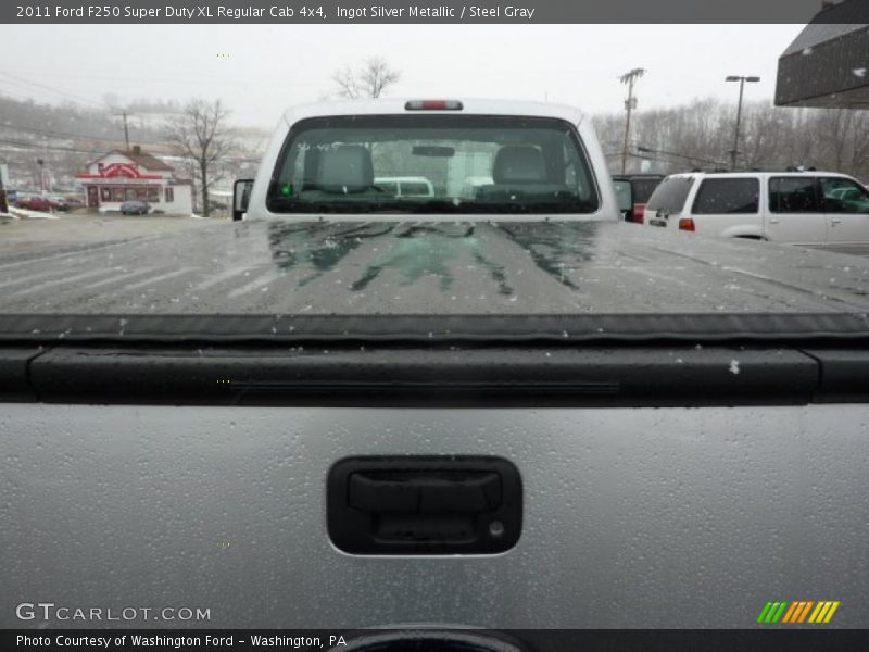 Ingot Silver Metallic / Steel Gray 2011 Ford F250 Super Duty XL Regular Cab 4x4