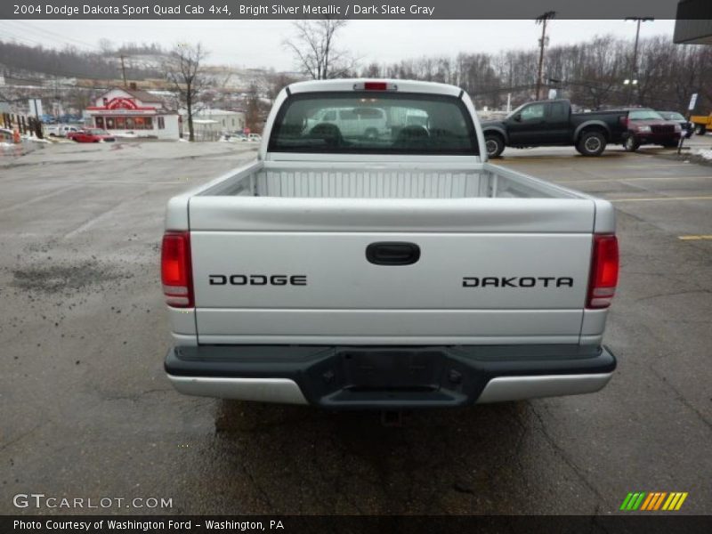 Bright Silver Metallic / Dark Slate Gray 2004 Dodge Dakota Sport Quad Cab 4x4