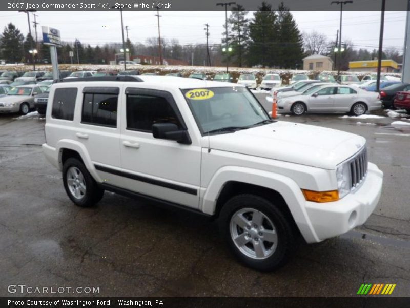 Stone White / Khaki 2007 Jeep Commander Sport 4x4